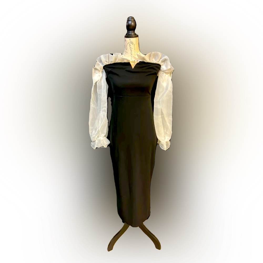 Vintage-Style 80’s Glam Cocktail Dress.